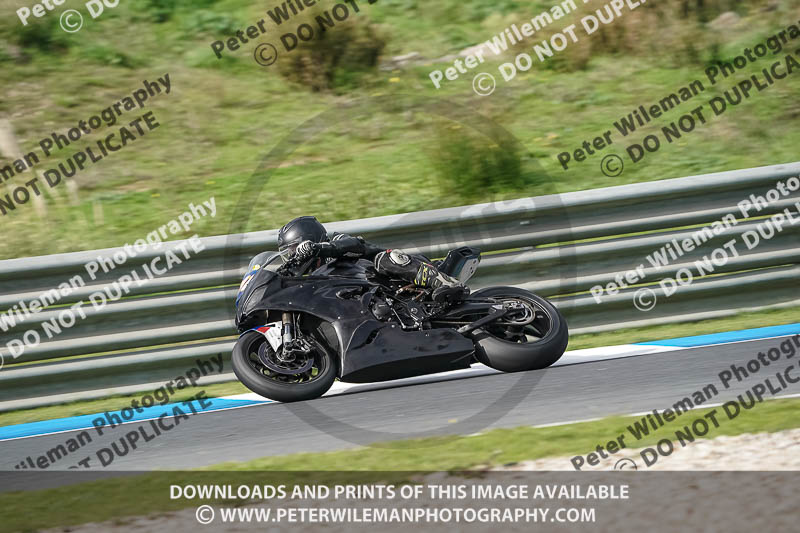 estoril;event digital images;motorbikes;no limits;peter wileman photography;portugal;trackday;trackday digital images